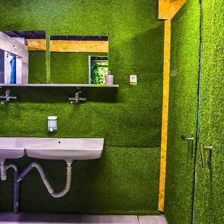 Surfhostel Surf Wioska יאסטארניה